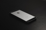 iphone5 s版(iPhone 5s版：经典再续 时尚与性能的完美结合)